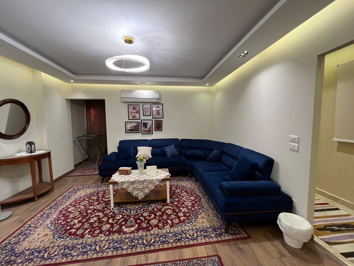 Elegant 3-Bedroom Apartment for Rent | 198 sqm | Zamalek Prime Location