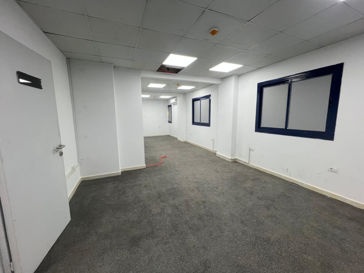 Administrative Office Space For Rent | Area 550 Sqm | Peak Luxury | New Maadi .