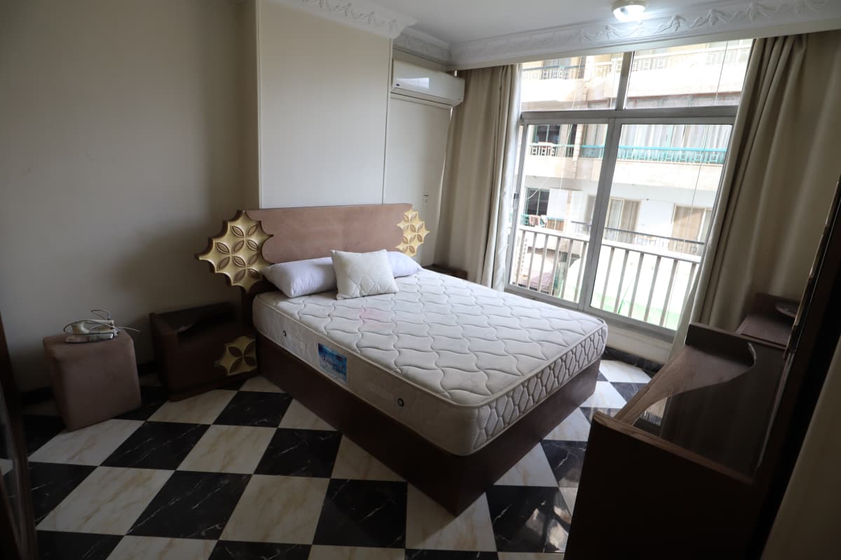 Furnished Apartment With Private Terrace In Zamalek