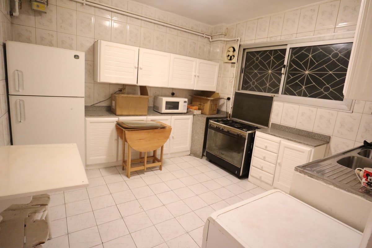 Elegant 3 Bedroom Apartment in Zamalek in Prime Location