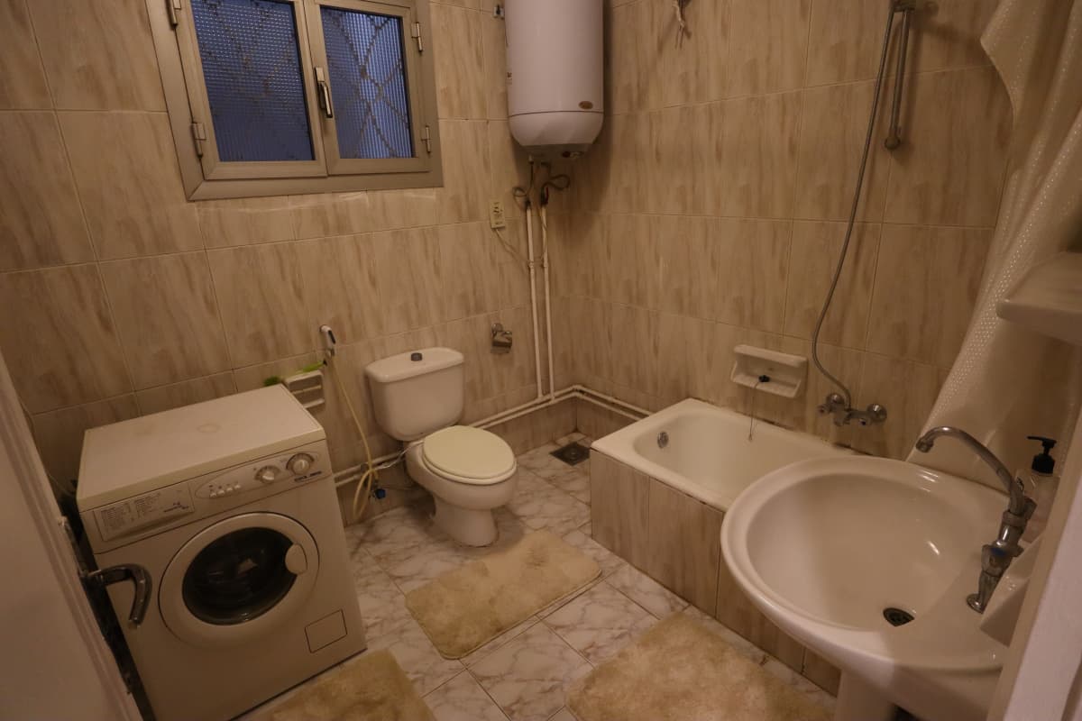 Elegant 3 Bedroom Apartment in Zamalek in Prime Location
