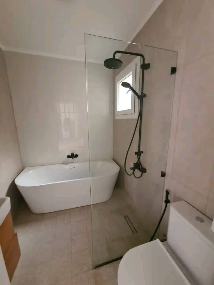 Light- Modern Apartment For Leasse In Maadi Sarayat.