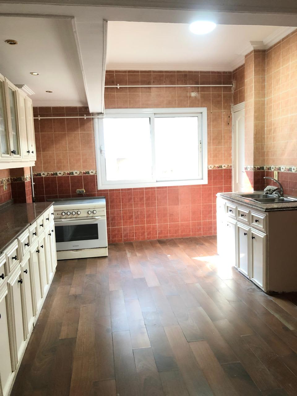 Administrative Villa for Rent in Sarayat El Maadi | 800 Sqm | Well-Maintained