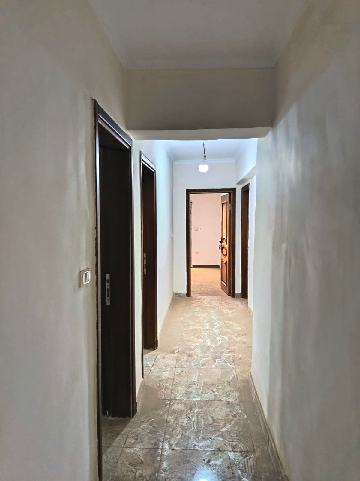 Administrative Office  For Rent In Cornish El Maadi | 195 Sqm | Well-Maintained