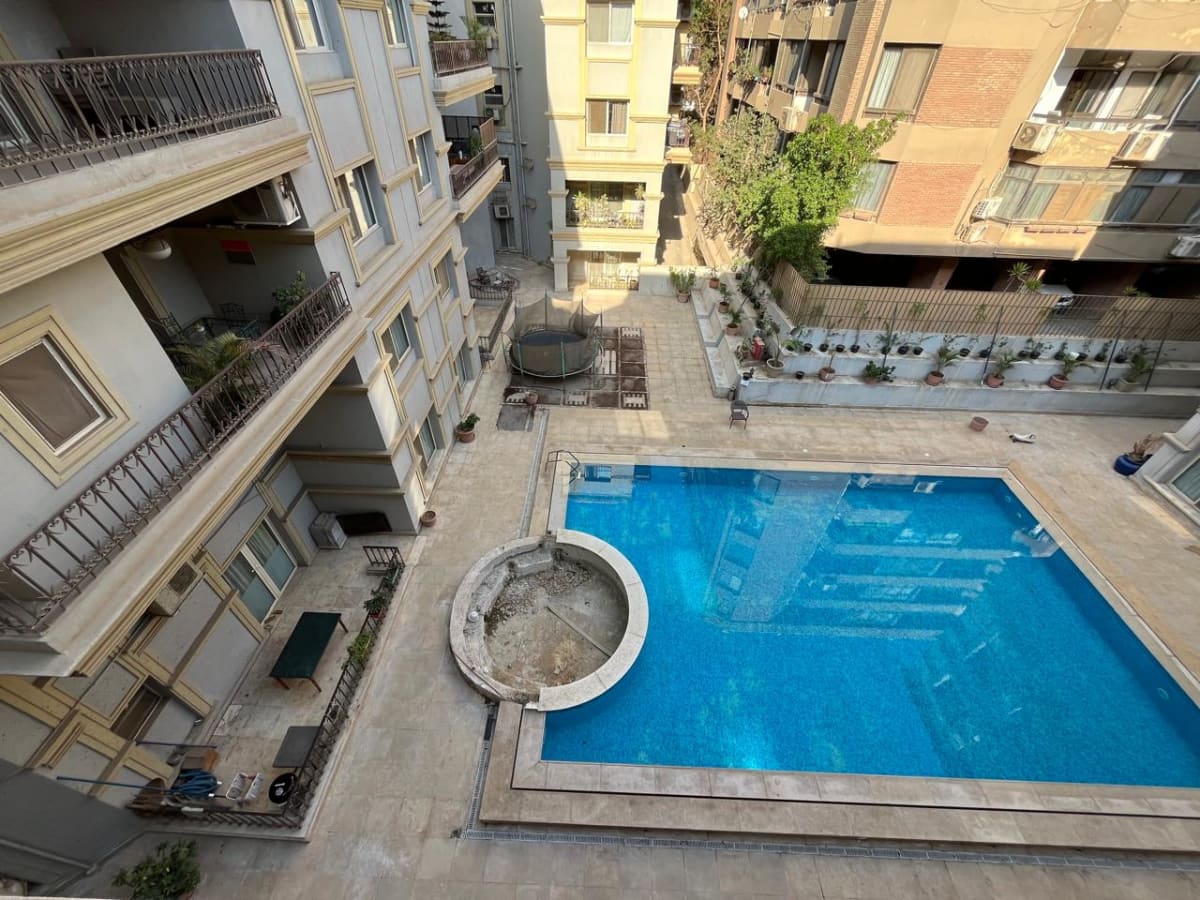 Spacious Apartment with Shared Pool In Maadi Sarayat