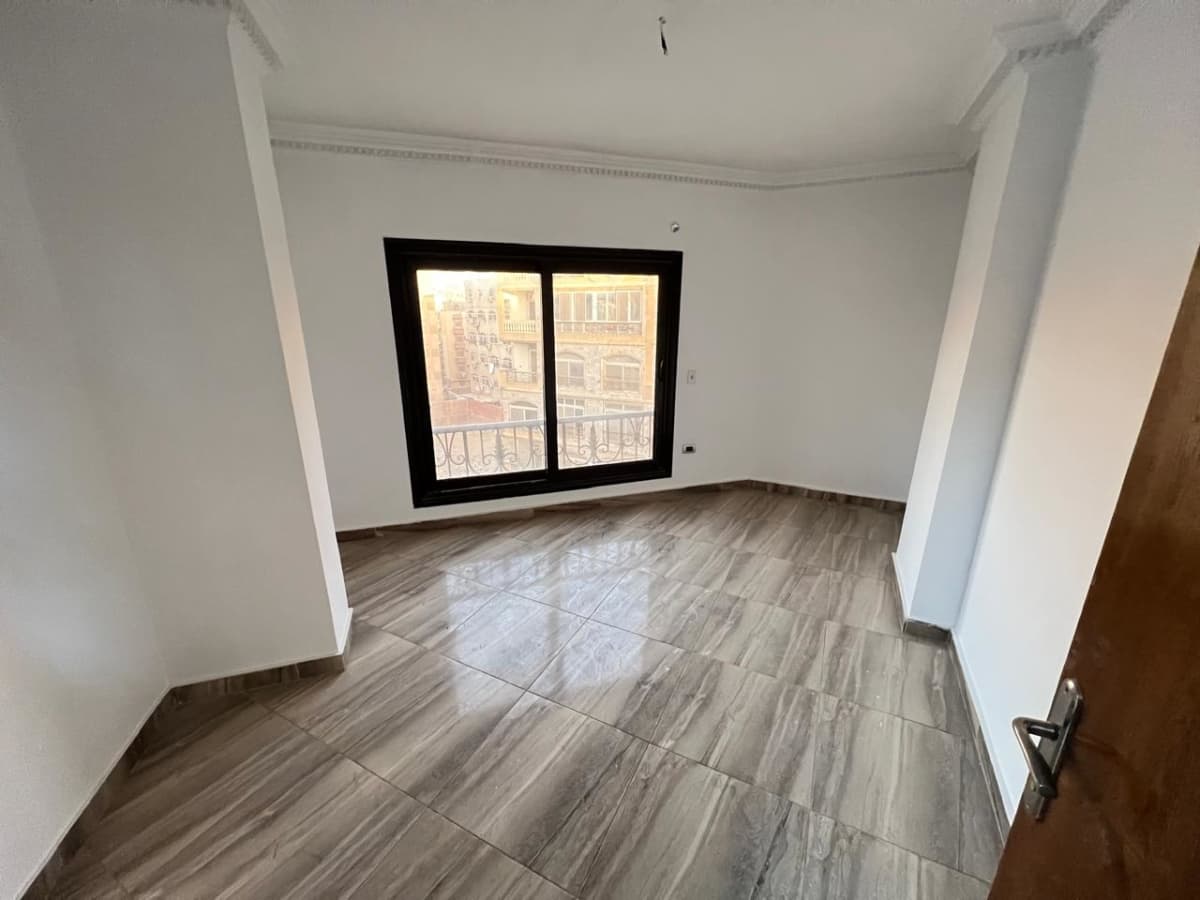 Administrative Office Space For Rent | Area 175 Sqm | Sophisticated Finish | Zahraa El Maadi .