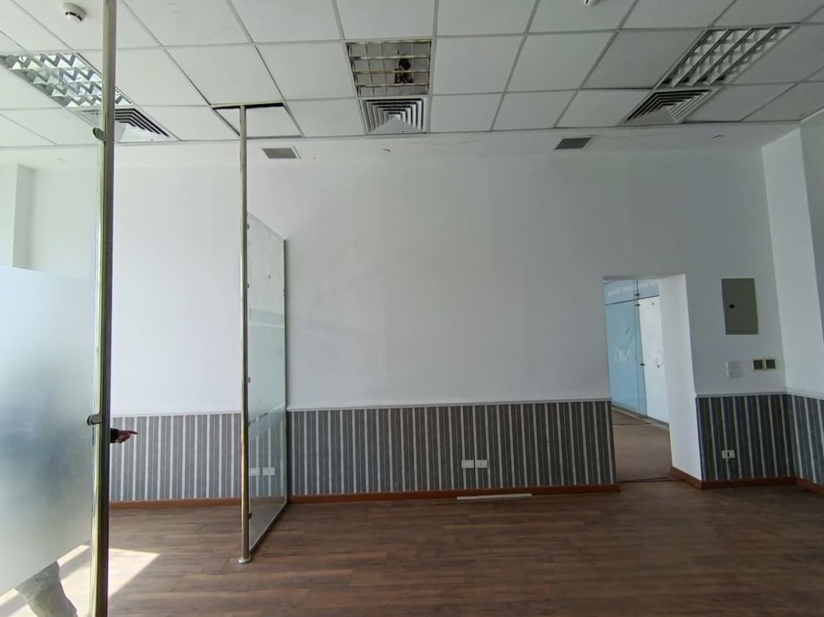 Administrative Office Space For Rent | Area 140 Sqm | Luxury-Standard Finish | New Cairo .