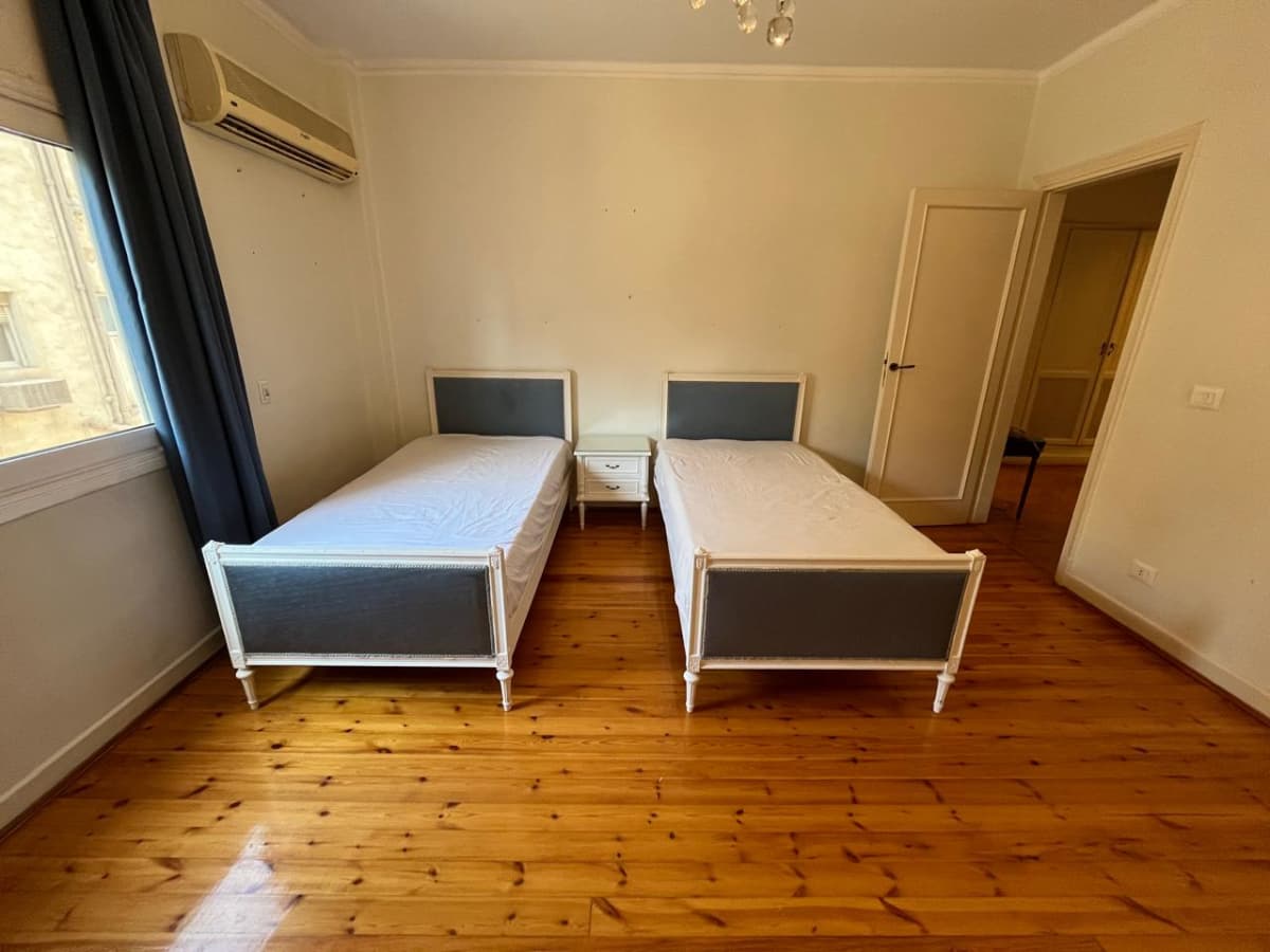 Modern Apartment with Scenic Views for Rent In Zamalek 