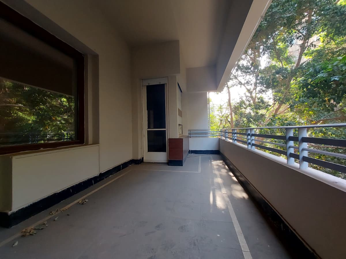 Modern, Newly Renovated Apartment in Prime Zamalek Location