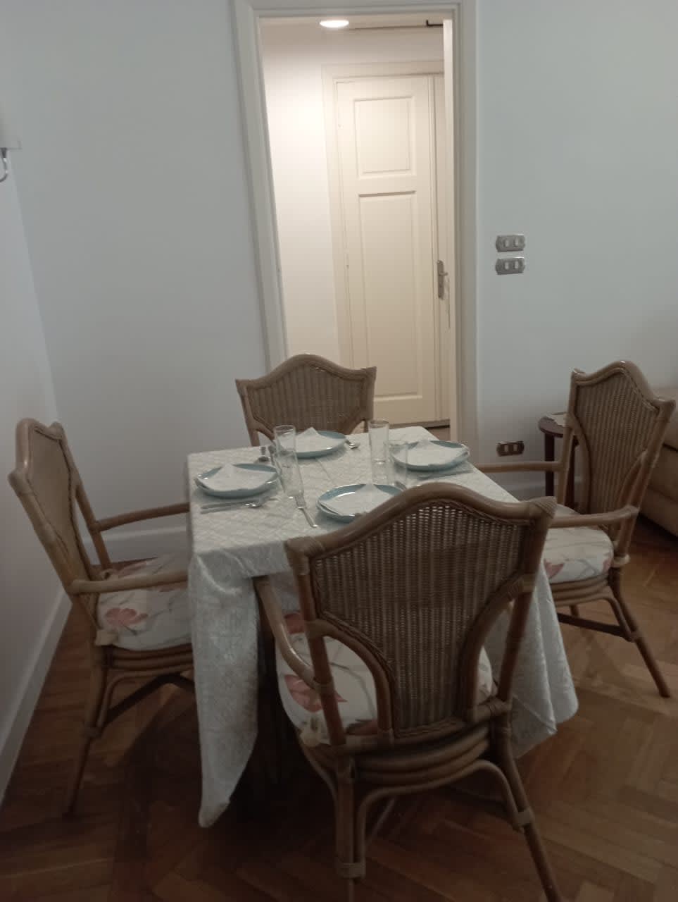 Modern, Newly Renovated Apartment in Prime Zamalek Location