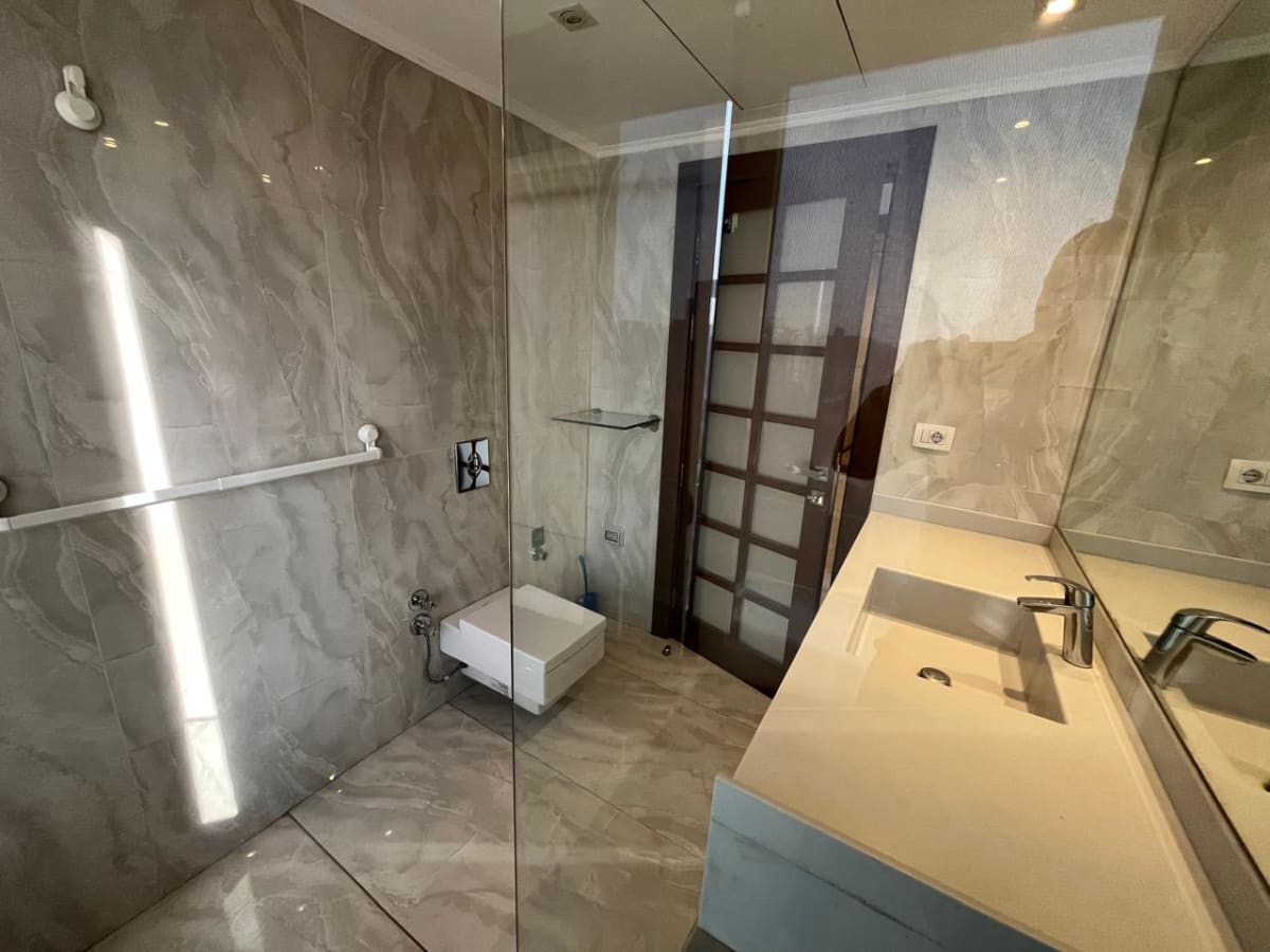 Sunny 4-Bedroom Furnished Apartment in Maadi Sarayat