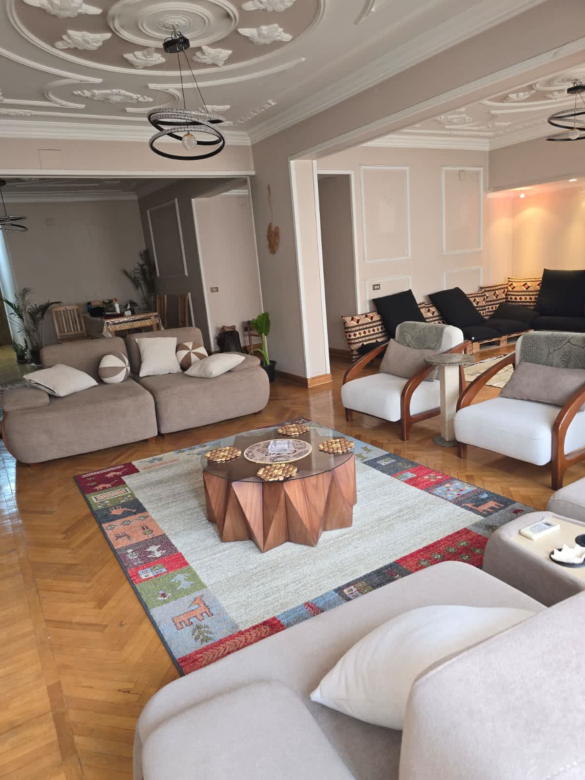Sunny & Spacious Apartment with Large Reception in Maadi