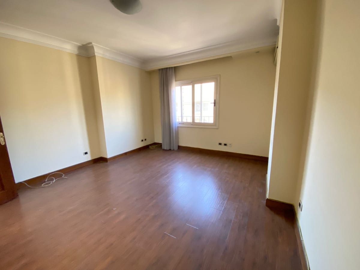 Roof Duplex With Big Terrace In Maadi Sarayat.