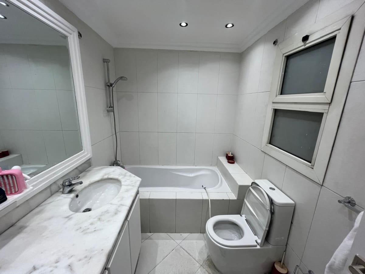 Ready-to-Move Furnished Apartment In Heart Of Zamalek, In Cairo.