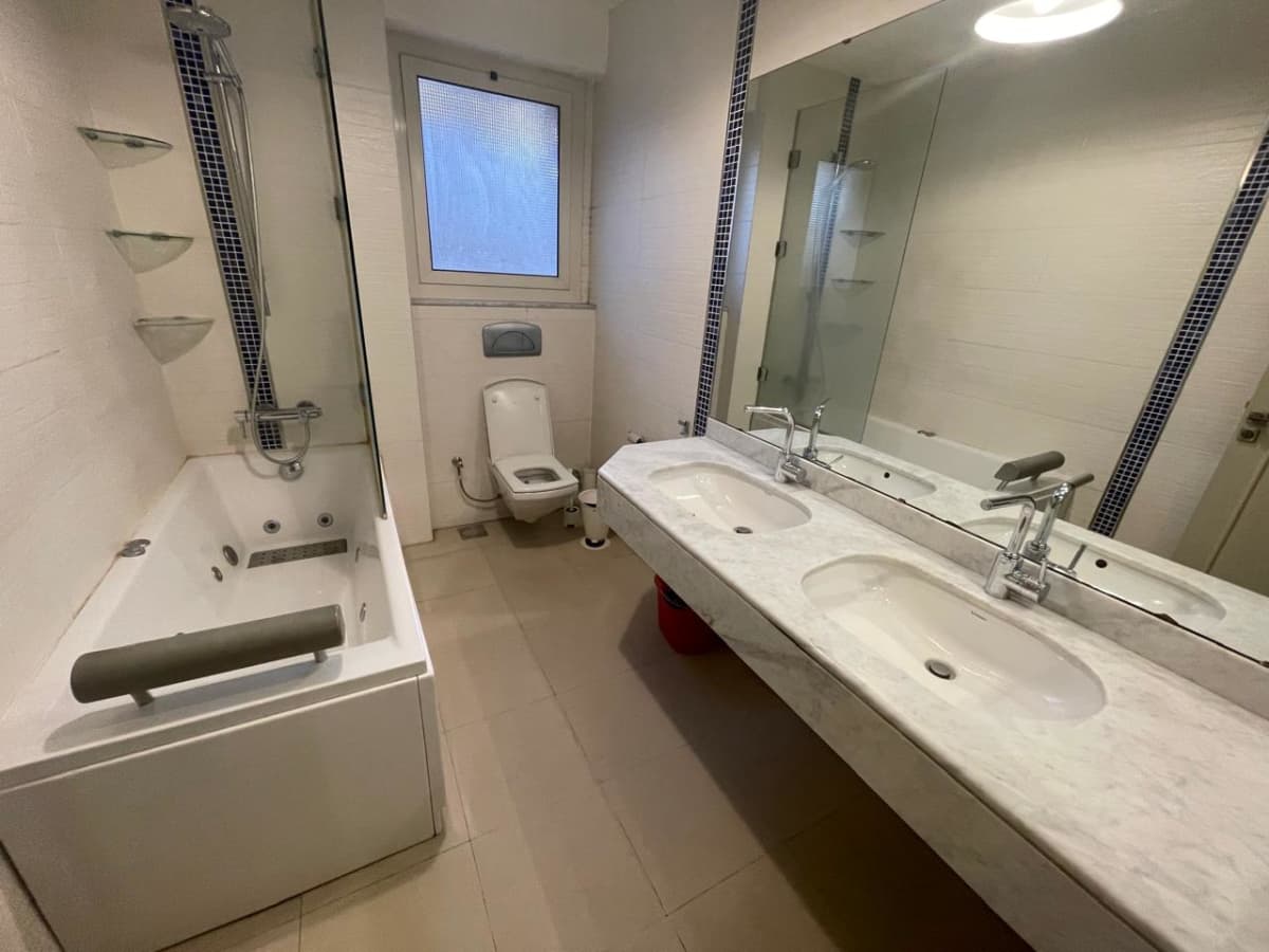 Fully Equipped Apartment With AC In Zamalek.