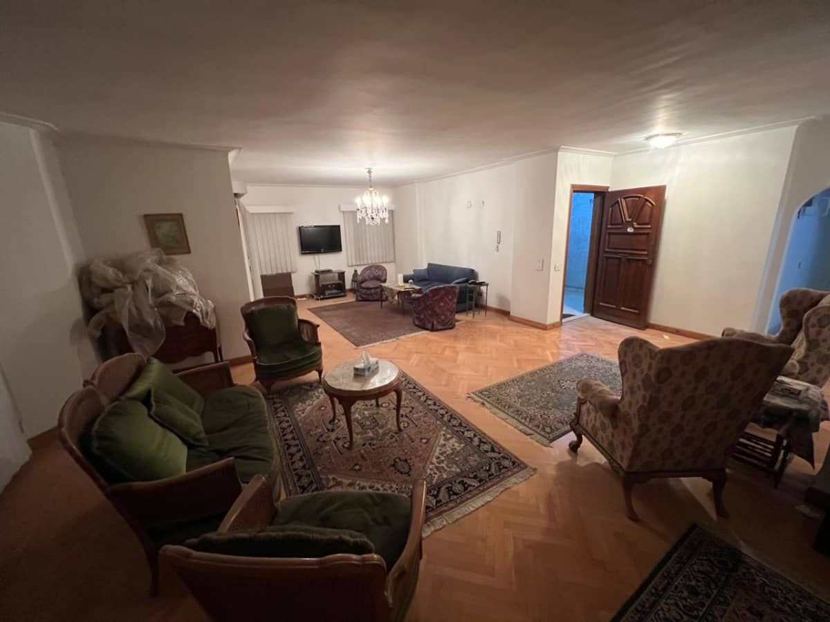 Bright 3-Bedroom Apartment for Rent in Maadi – 250 sqm
