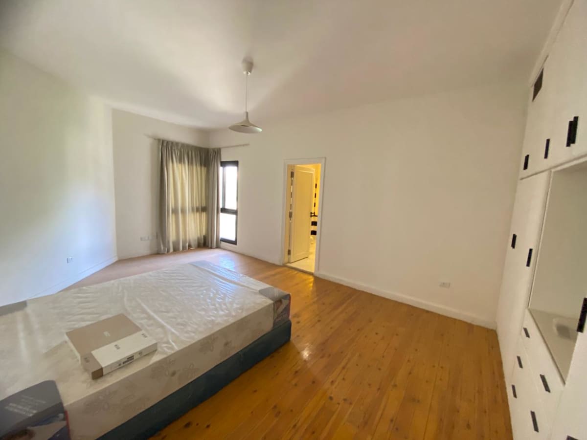 Duplex Roof With 350m² In Maadi Sarayat.