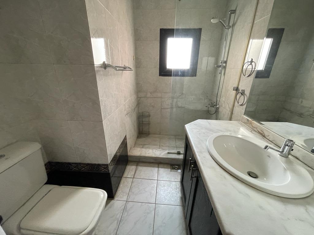 Bright and Spacious Roof 4 Rent in Maadi Sarayat