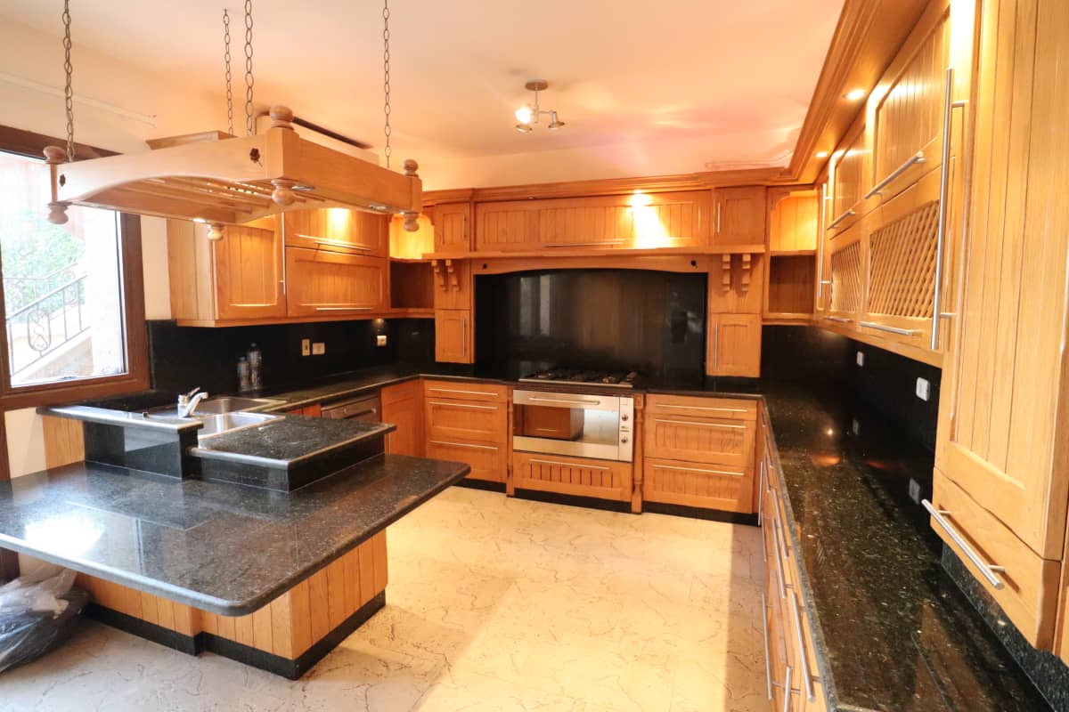 Elegant Penthouse with Terrace & Pool Maadi