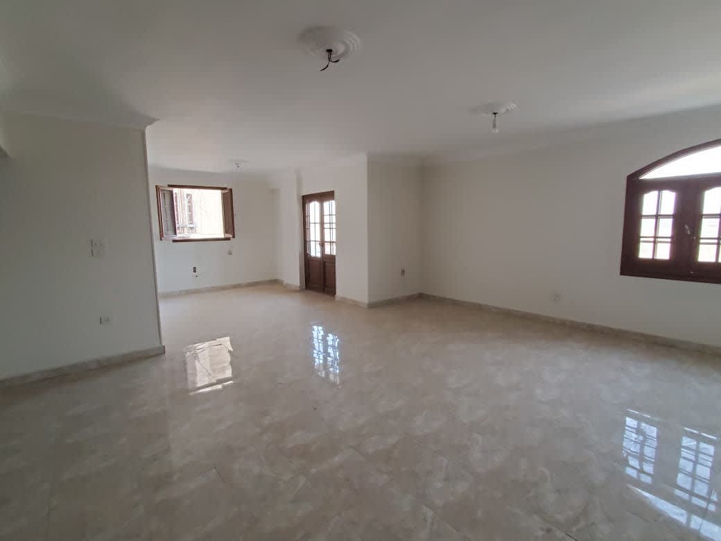 Bright Semi-Furnished 3BR Apartment in Degla Maadi
