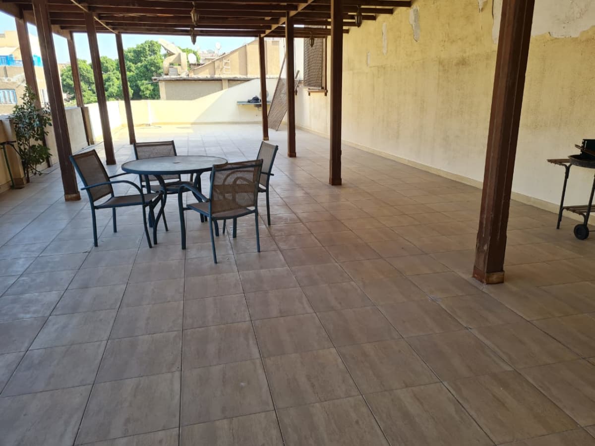 Roof With 2Bedrooms For Rent In Maadi Sarayat.