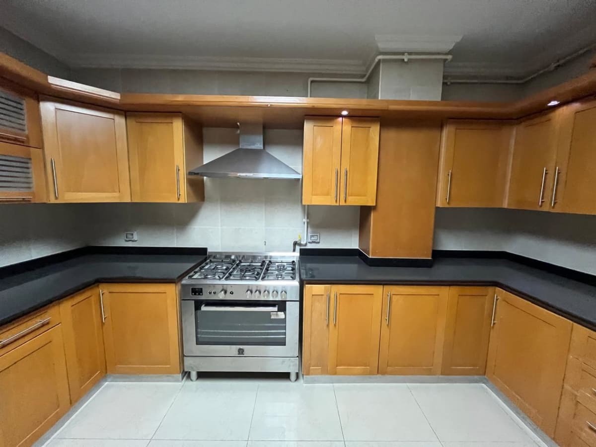 Well-Designed Apartment | Balcony & Natural Views In Maadi