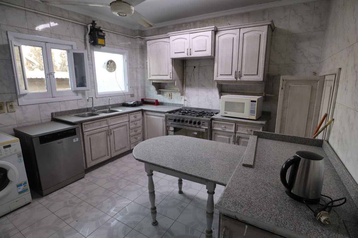 Bright 3BR Apartment in Maadi | 200 sqm