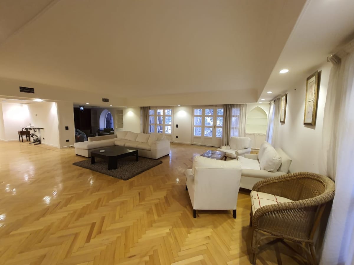 Spacious 4BR Apartment in Maadi Sarayat