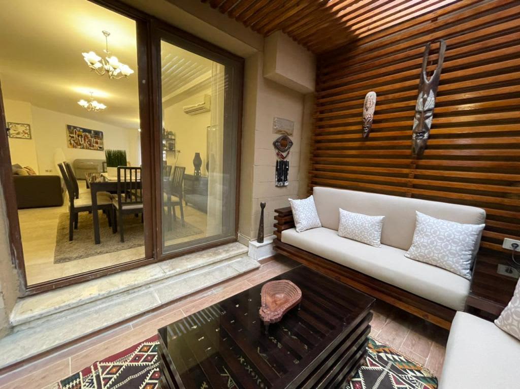 Ground Floor Duplex 4BR with Garden & Pool Access