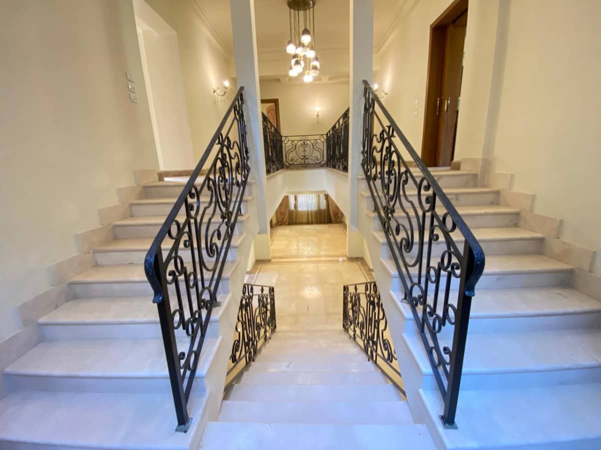 Villa Semi Furnished in Sarayat El Maadi With Private Pool|2200m².