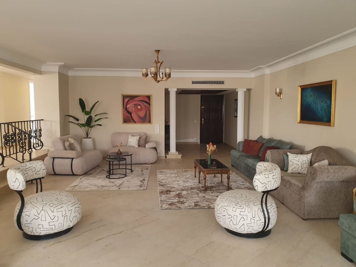 Ground Floor Apartment in Maadi | Private Garden | 400 sqm
