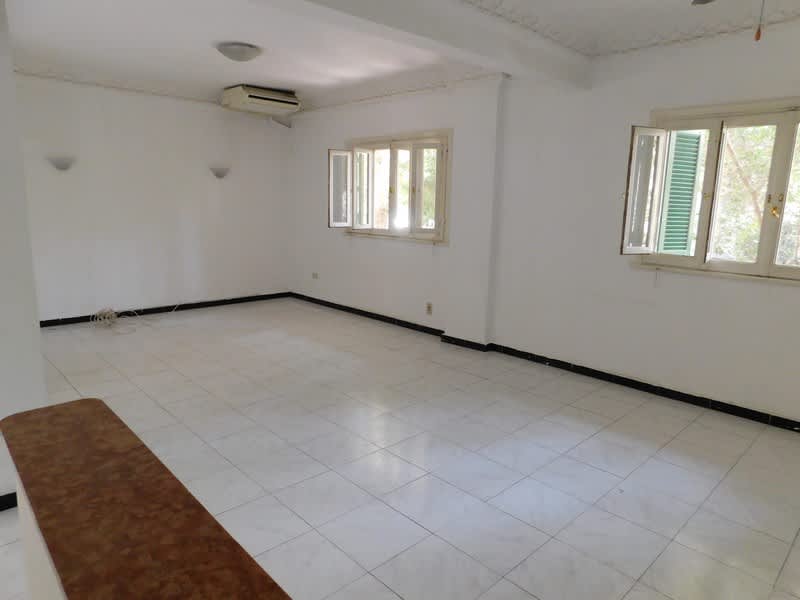 Amazing Ground Floor With Big Garden For Rent In Sarayat Maadi.