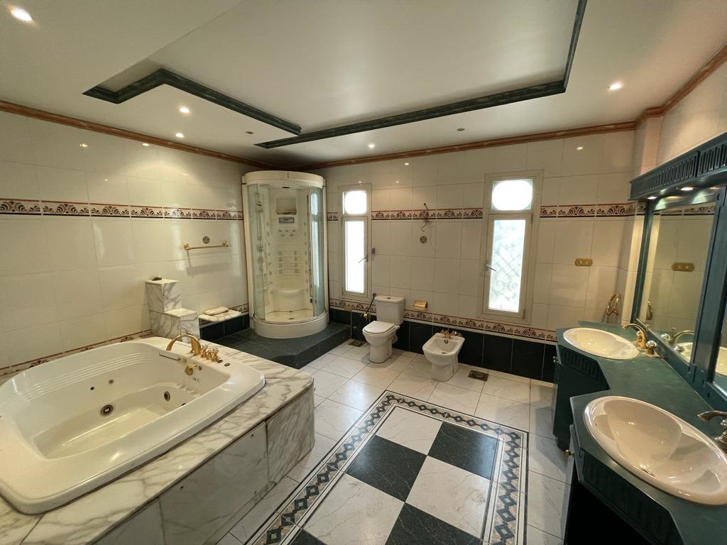 Charming Ground Floor For Rent In Maadi Sarayat.