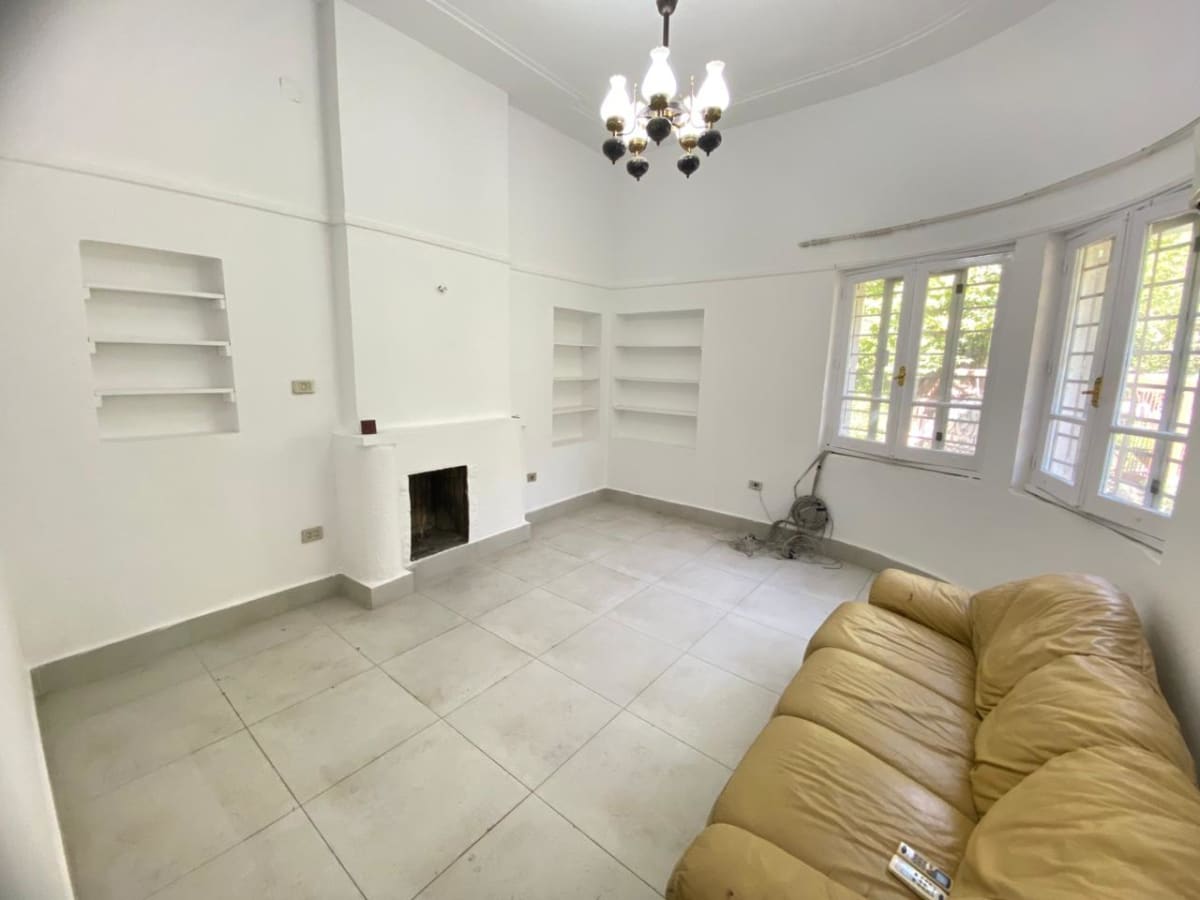 Semi Furnished Villa With 800m² In Maadi Sarayat.