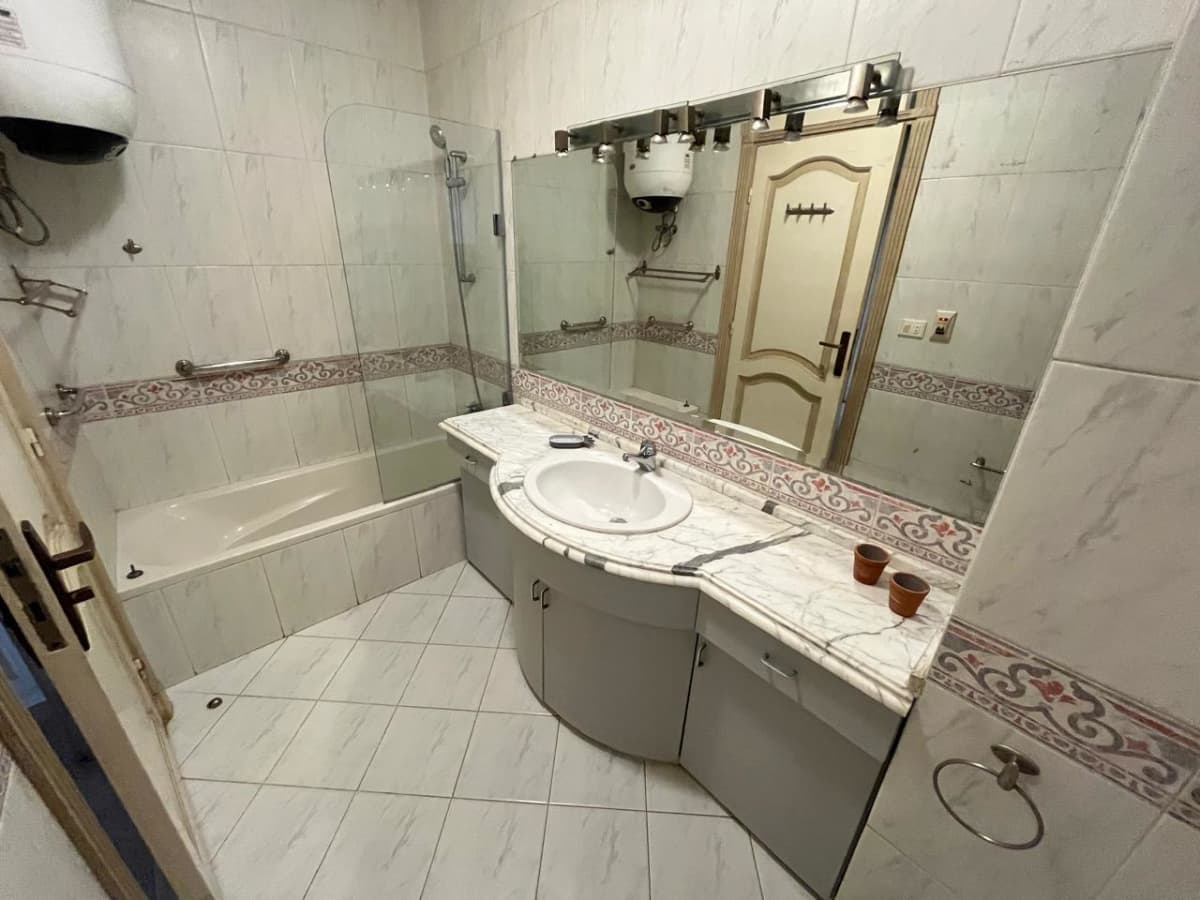 Charming Apartment For Rent In Prime Location In sarayat Maadi.
