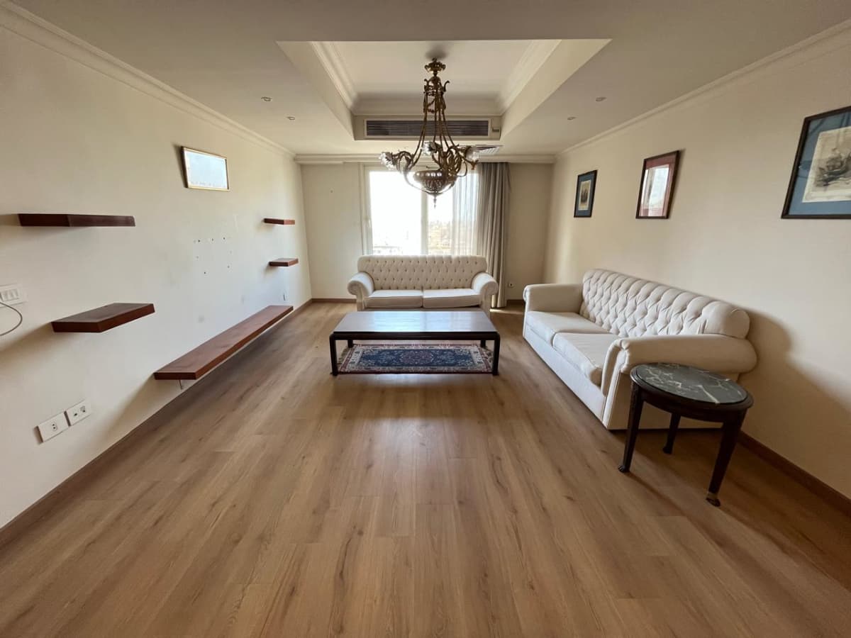 Comfortable Apartment for Rent in Zamalek Prime Location