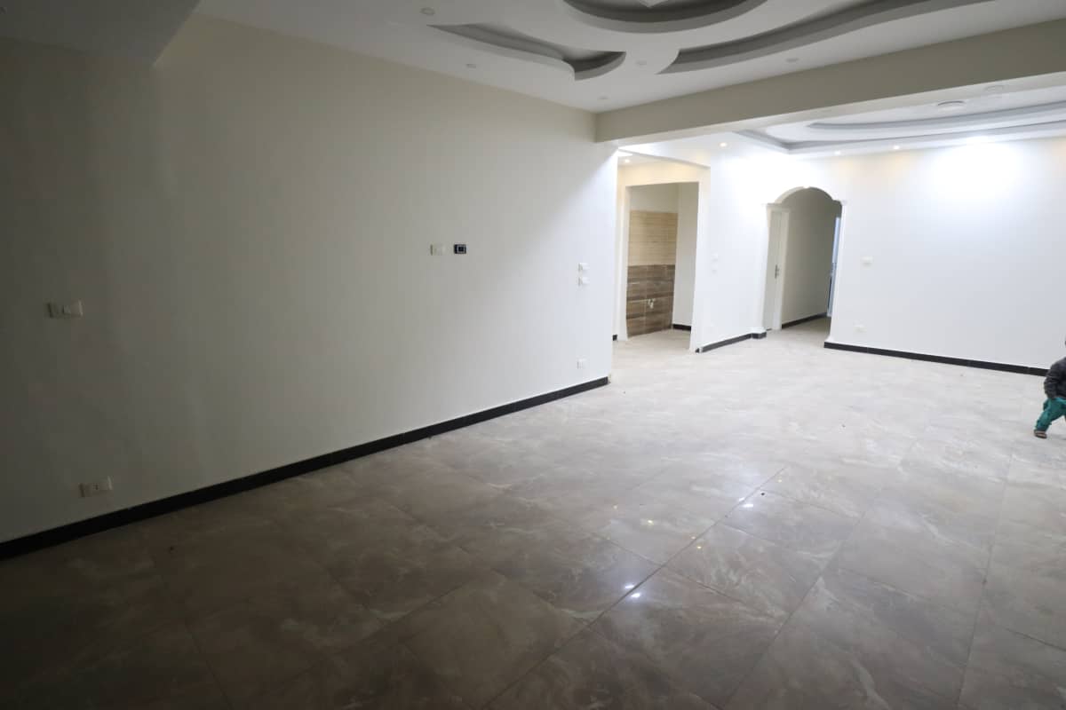 Cozy Unfurnished 2BR in Maadi in a Prime Location