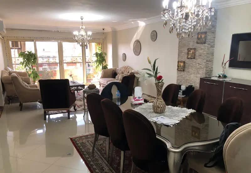 Stylish Furnished Apartment In Maadi Sarayat.