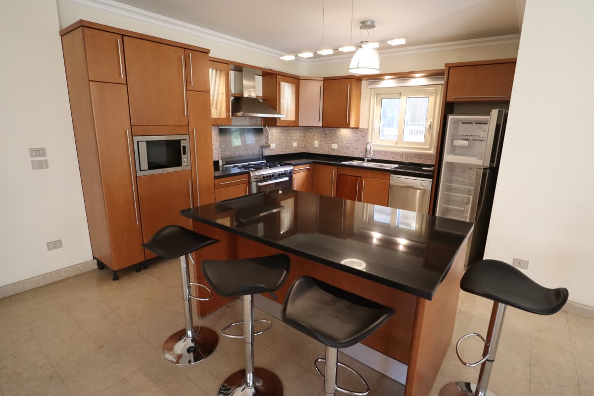 High-End Apartment With Outside Area In Maadi Sarayat.