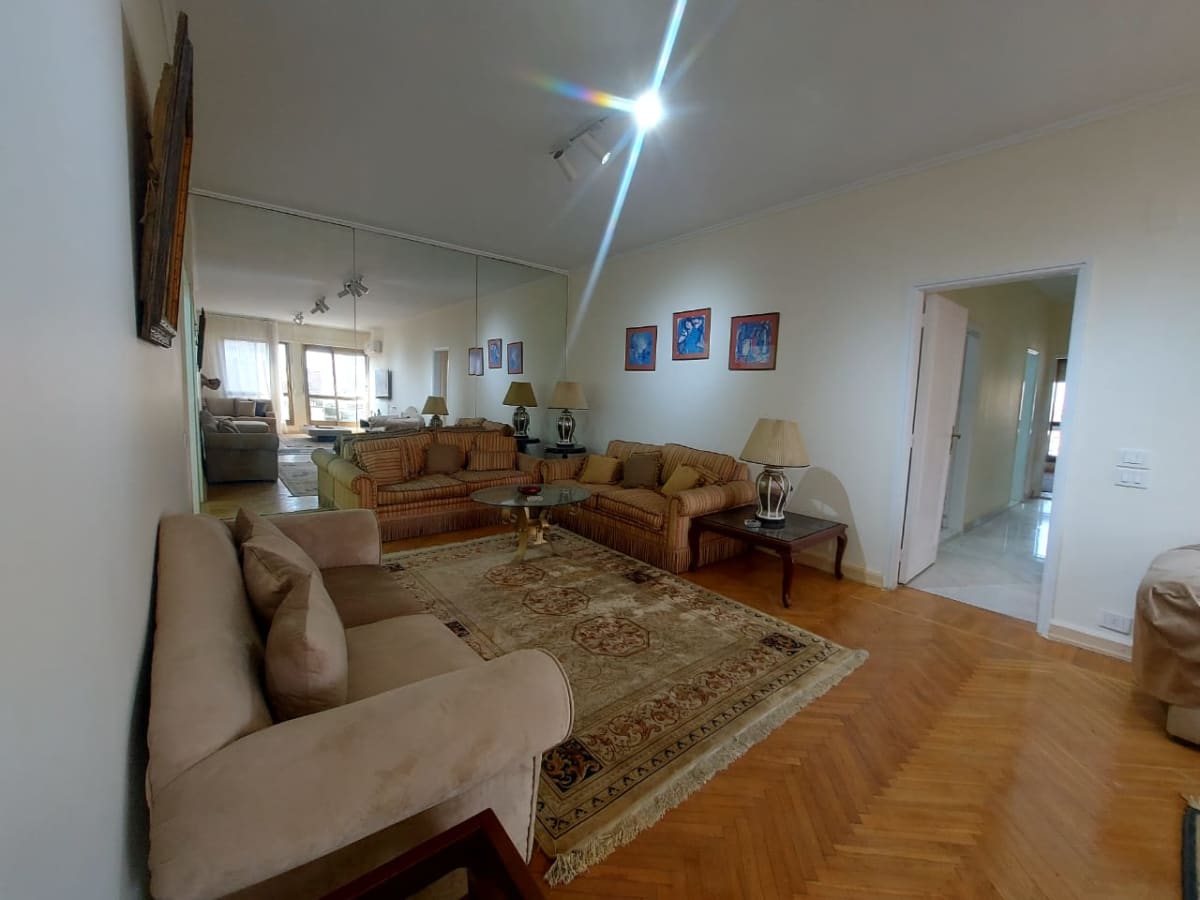 Elegant 3-Bedroom Apartment Serene Modern Living