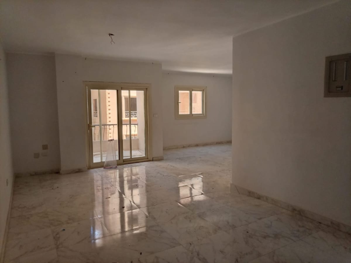 3 bedroom Office for rent