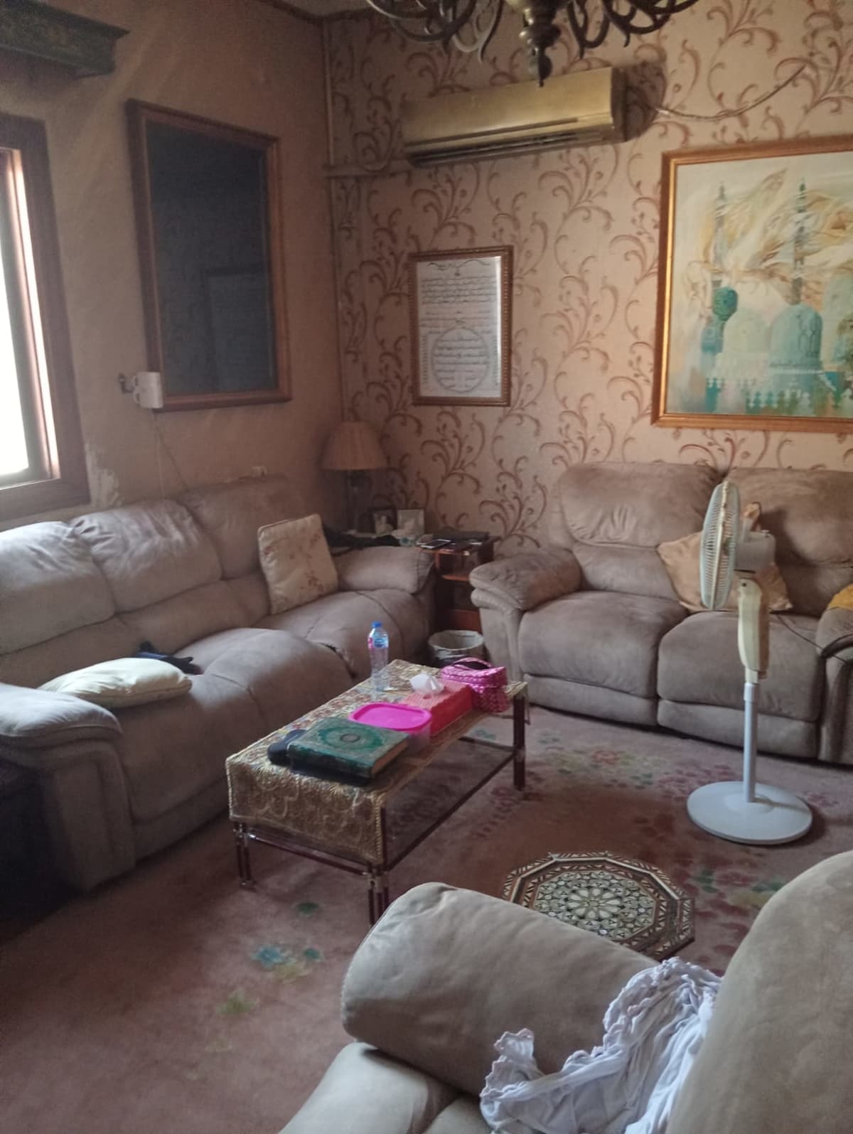 Elegant Classic 4BR Apartment in Prime Location In Zamalek