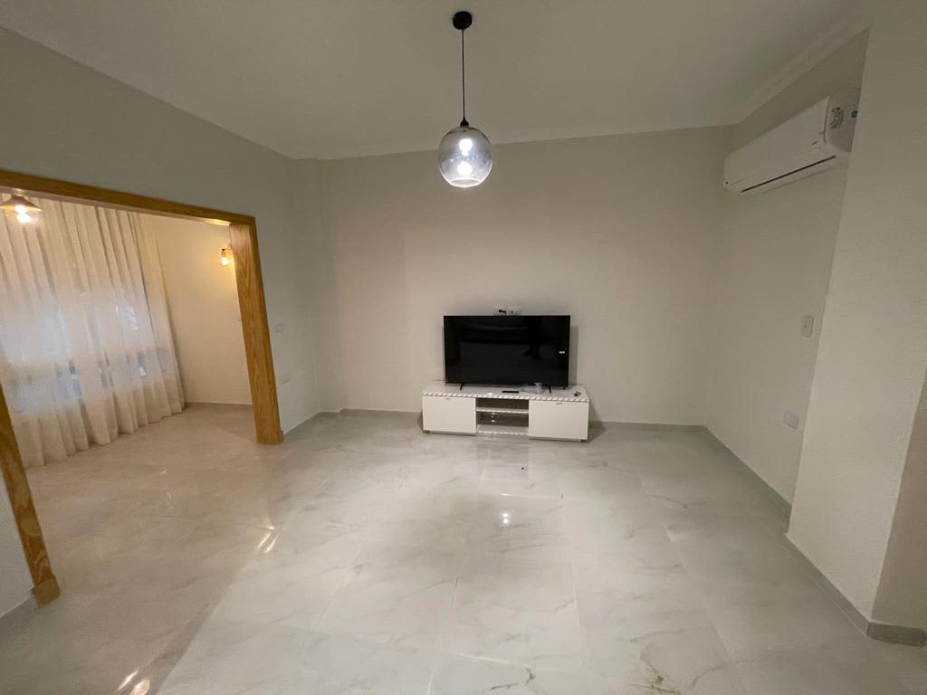 Bright 2BR Apartment with Balcony – 150 sqm In Zamlaek