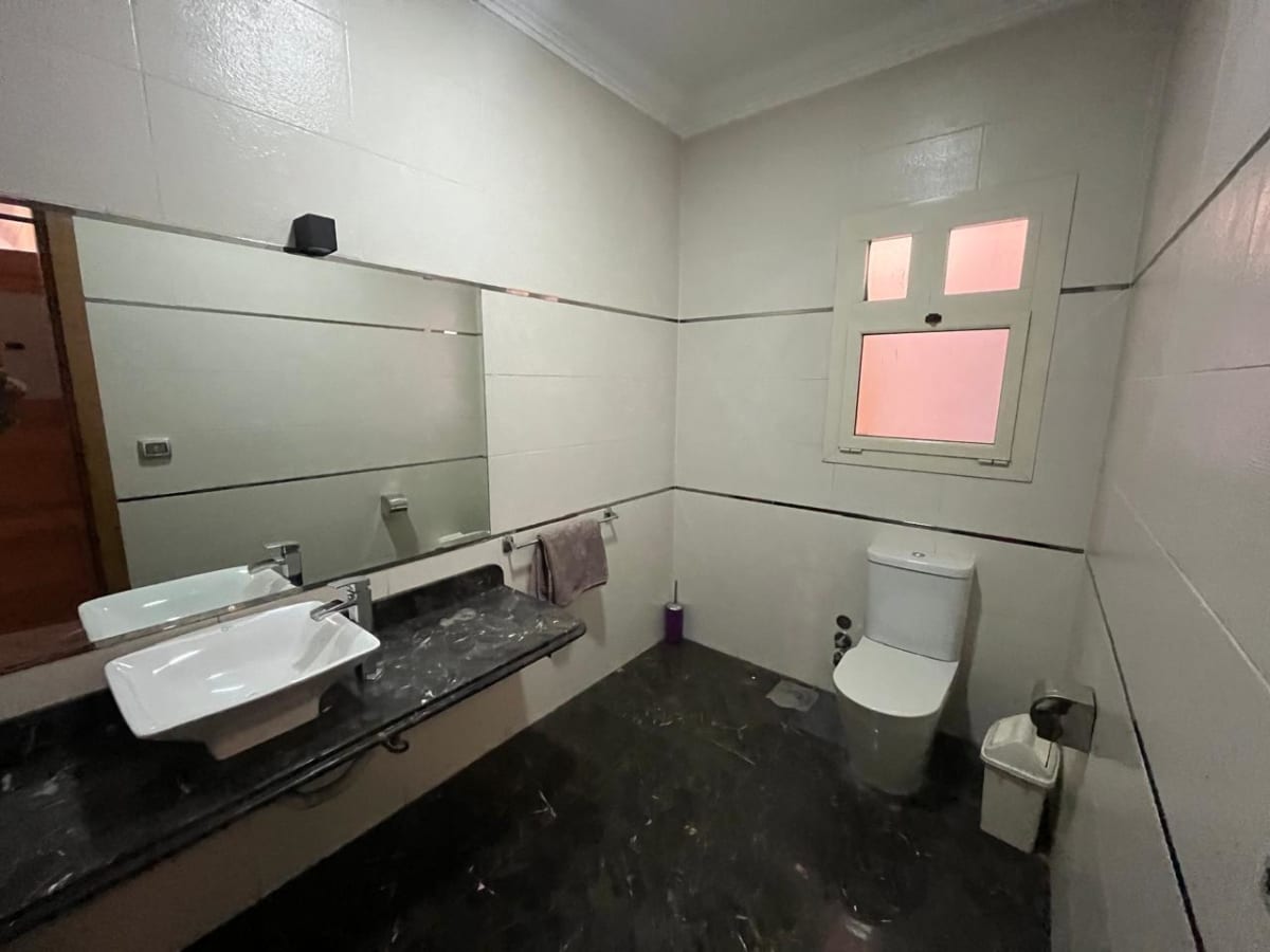 Ground Floor With High Quality For Rent In Maadi Sarayat.