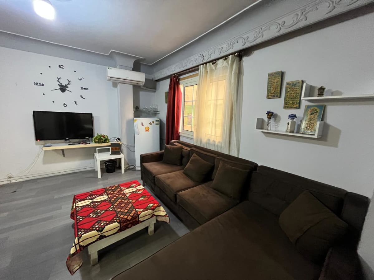 Peaceful 1BR Home in Vibrant Neighborhood In Zamalek