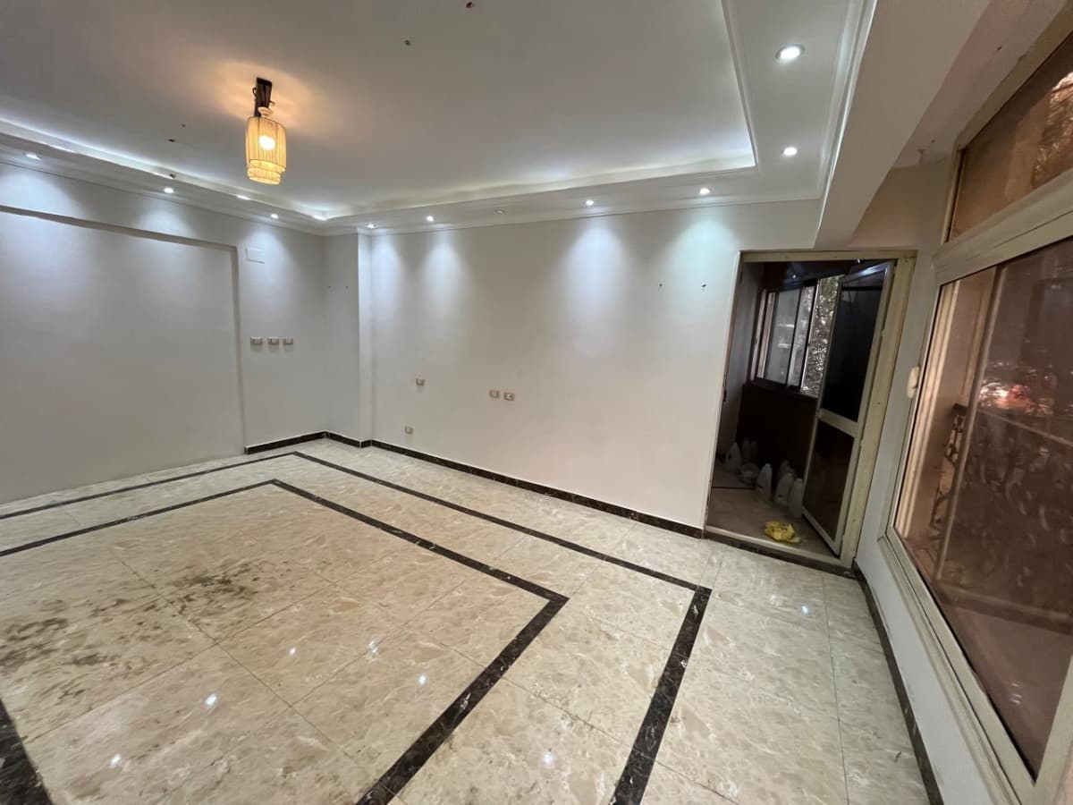 Well-Located Spacious Apartment in Heart of Zamalek
