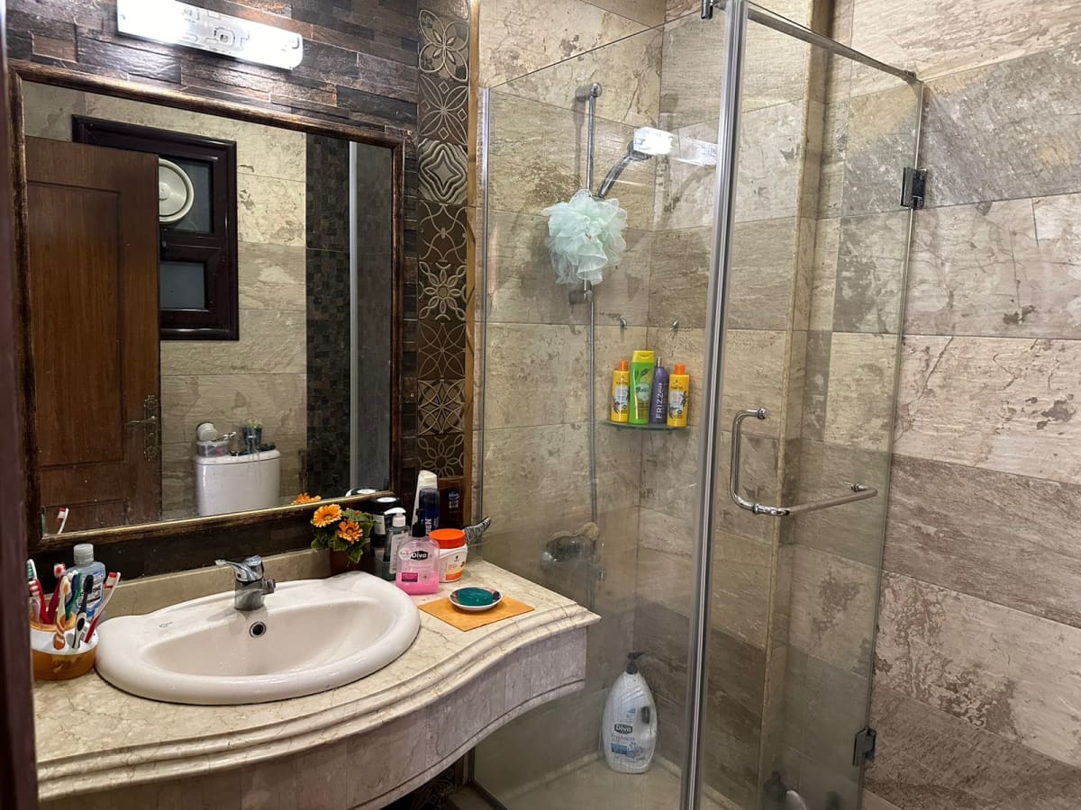 Bright Apartment for Sale in Prime Maadi