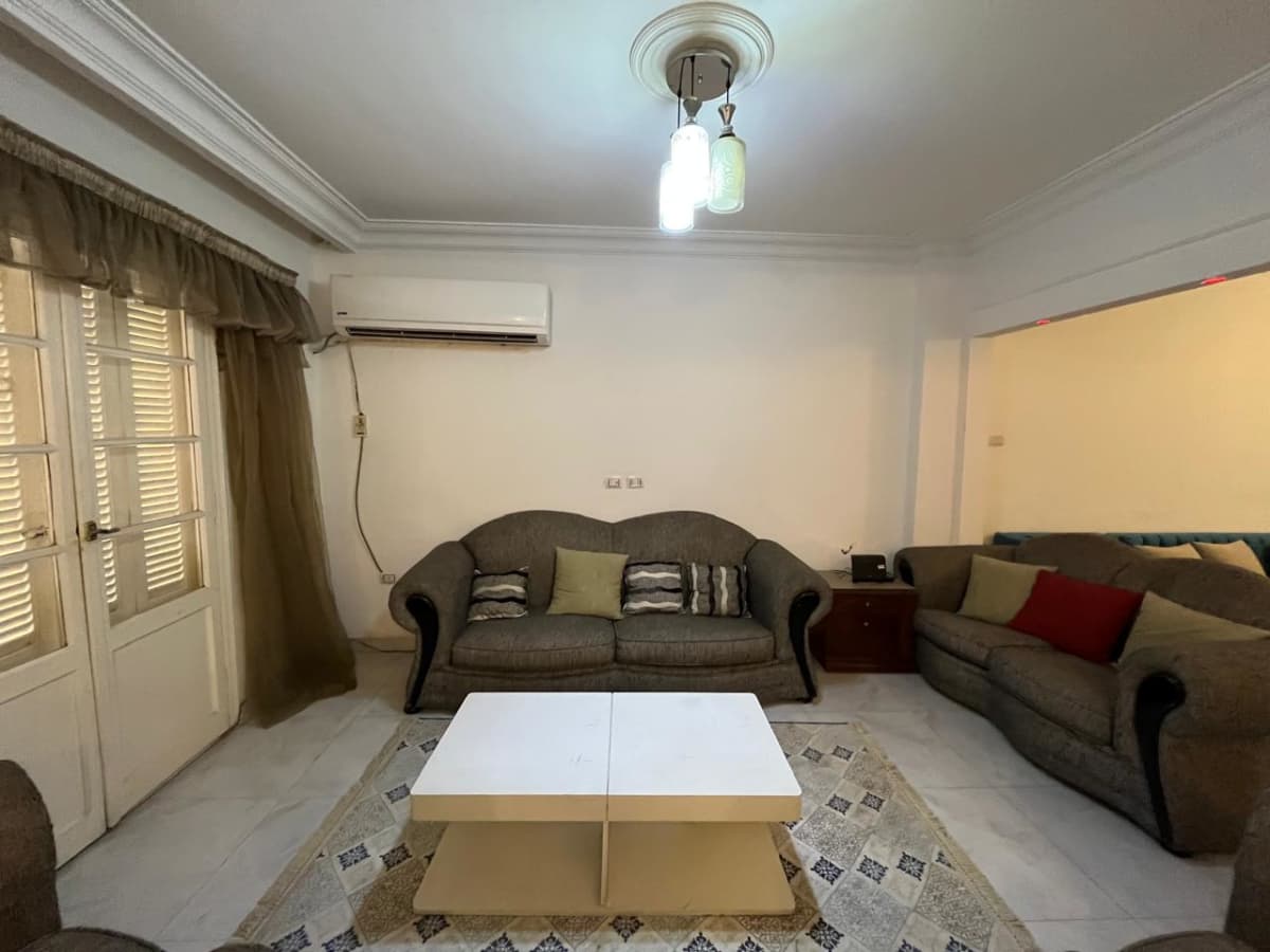 Simple 2BR Apartment in Central Zamalek