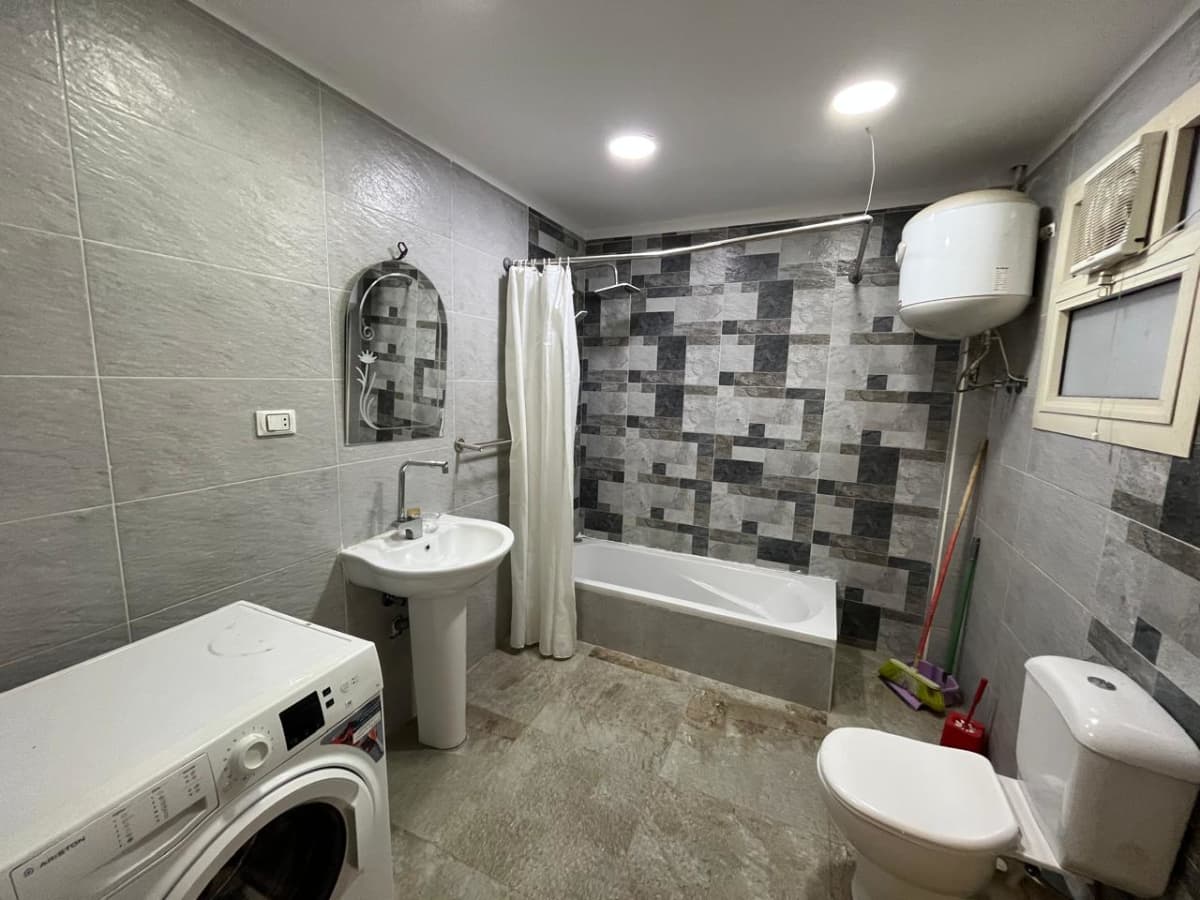 Simple 2BR Apartment in Central Zamalek