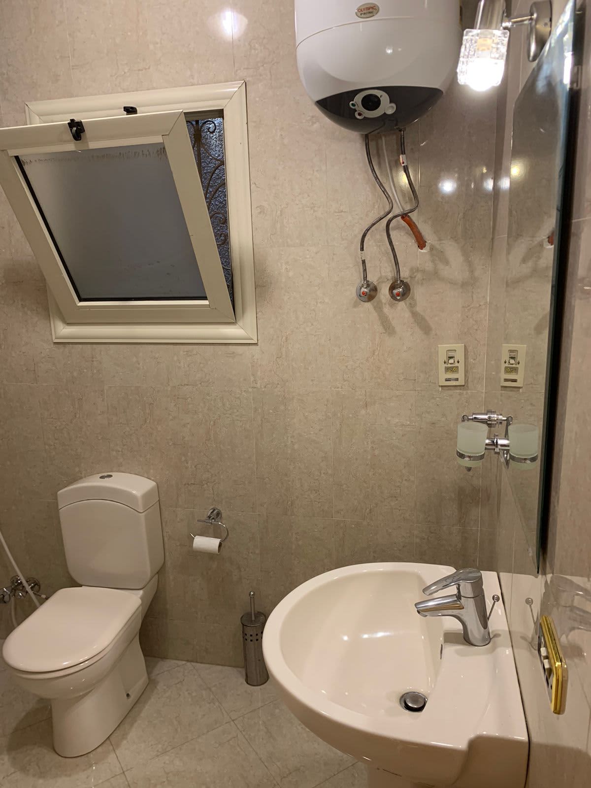 Bright Semi Furnished Apartment For Rent In Degla El Maadi.